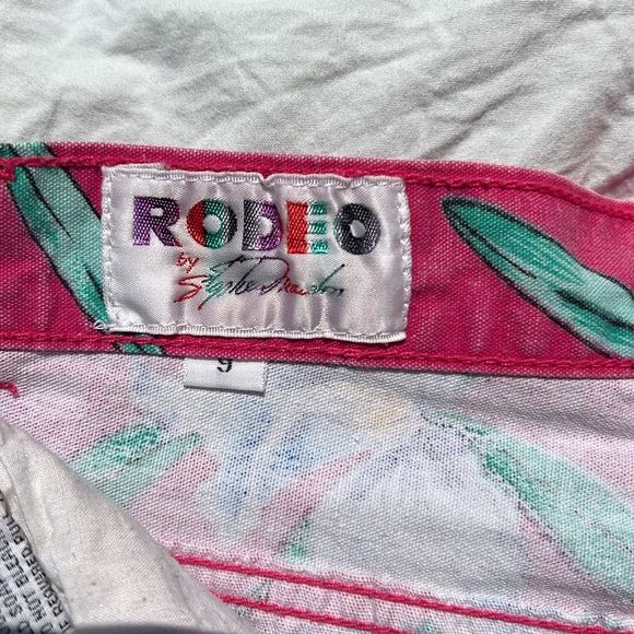 Vintage Rodeo Floral Pink High-Waisted Mom Jeans - Picture 2 of 5